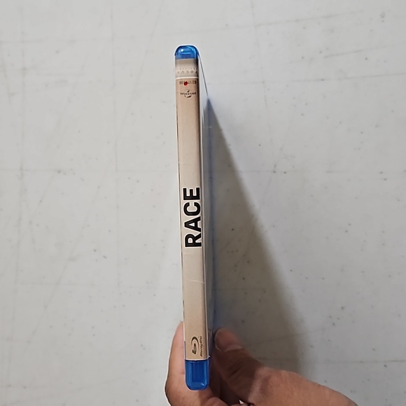 RACE Blueray DVD - Picture 4 of 5